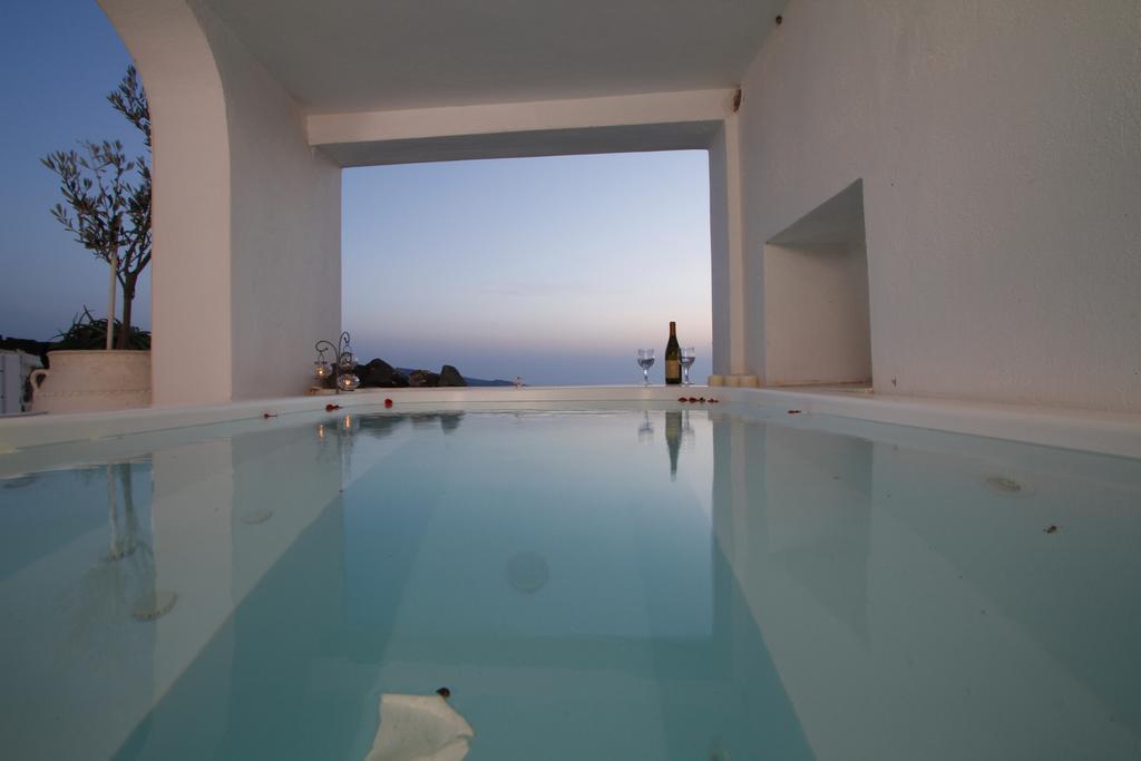White House Villa Foinikia  Bagian luar foto